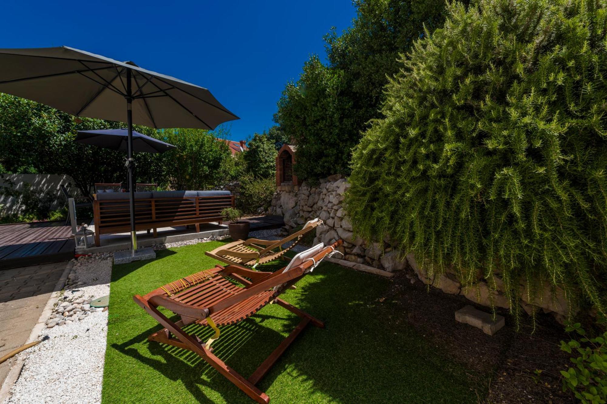 Apartment With Terrace And Mini Pool Green Gold 杜布罗夫尼克 外观 照片