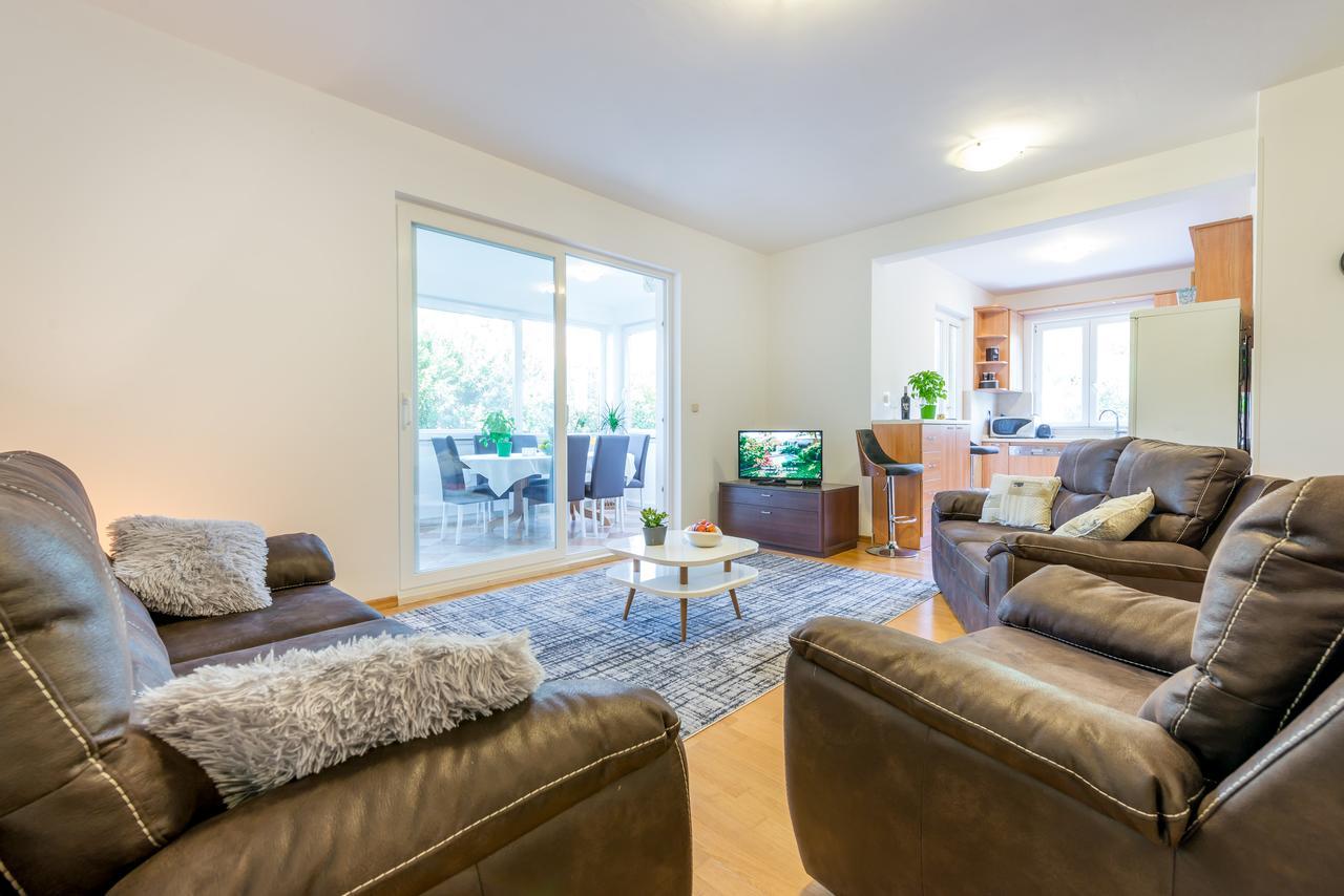 Apartment With Terrace And Mini Pool Green Gold 杜布罗夫尼克 外观 照片